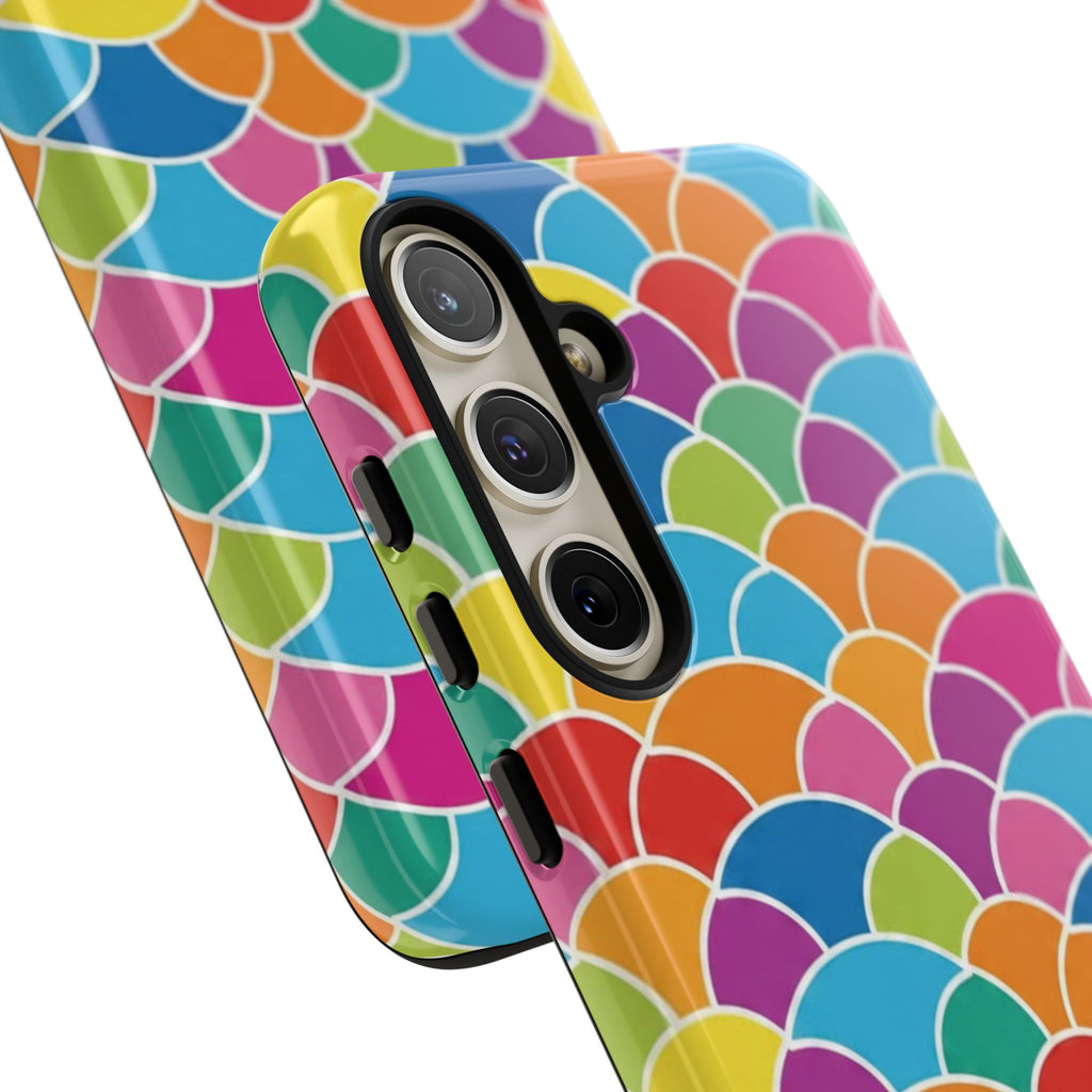 Colorful Scallop Pattern Phone Case Vibrant Protective Mermaid Scales Cover Eye-Catching Abstract Design for Samsung iPhone Pixel Models